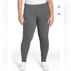 😀😀😃NWT Time & Tru Women’s Skinny Ponte Knit Pants. Size XL. Color Charcoal.